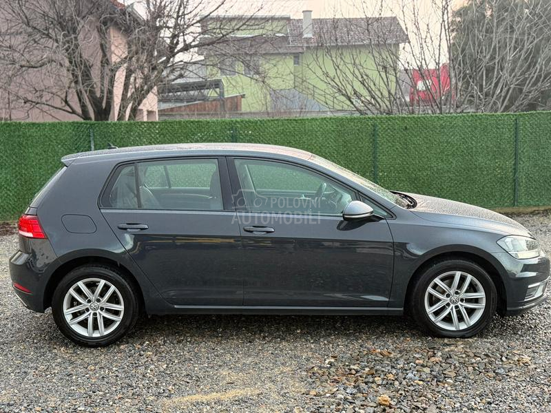 Volkswagen Golf 7 1.6 TDI LED N A V I