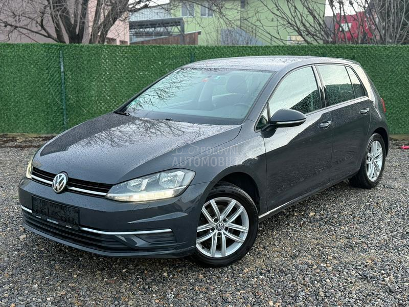 Volkswagen Golf 7 1.6 TDI LED N A V I
