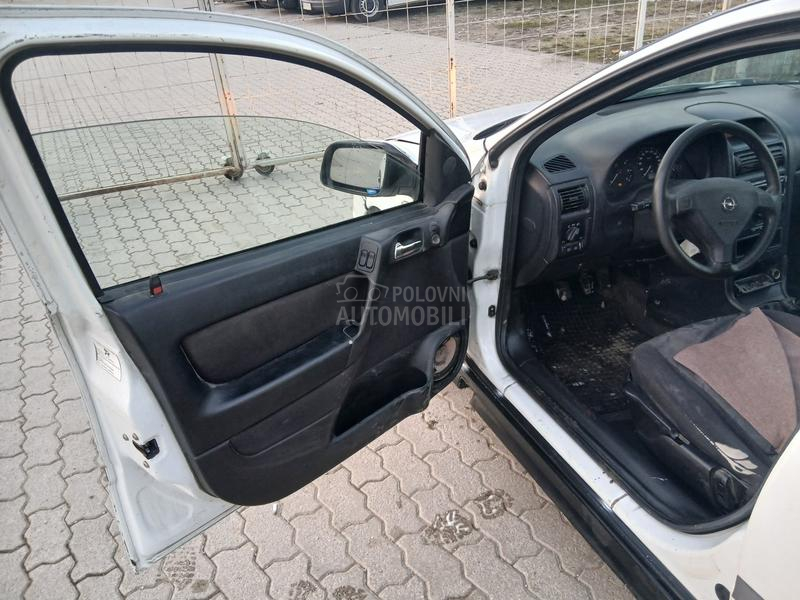 Opel Astra G 1.6