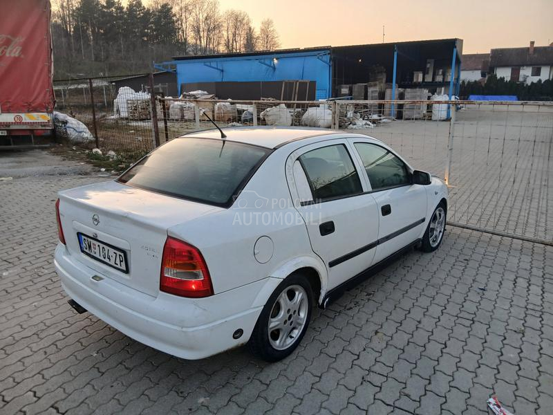 Opel Astra G 1.6