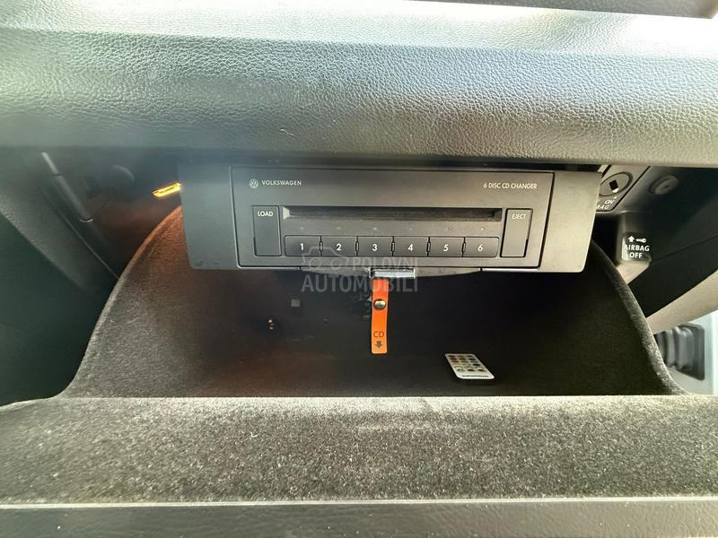 Volkswagen Passat B6 2.0tdi/R-LINE/DSG/