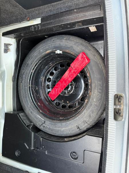 Volkswagen Passat B6 2.0tdi/R-LINE/DSG/