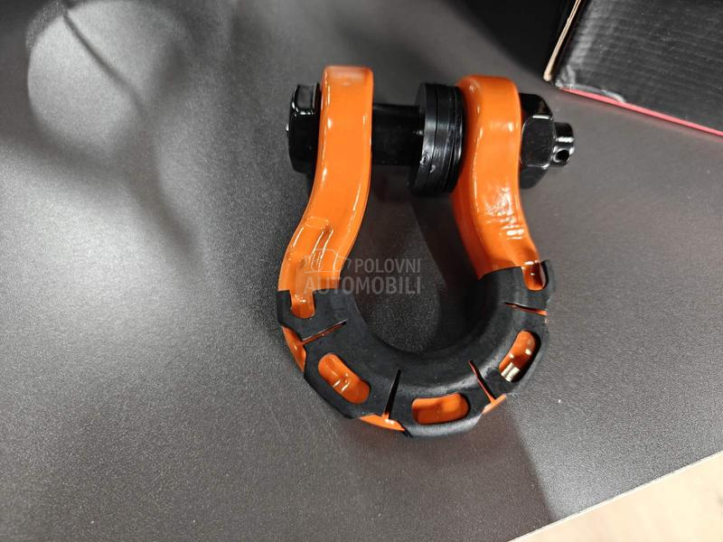 U-Kuka 8T Off Road - Par