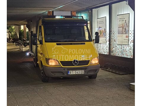 Mercedes Benz 308 cdi