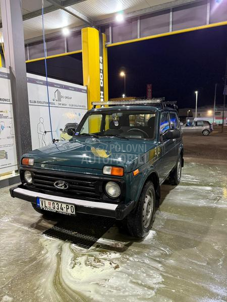Lada Niva 