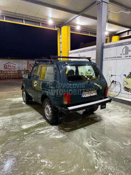Lada Niva 