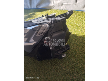 Levi far za Audi Q3 od 2018. do 2023. god.