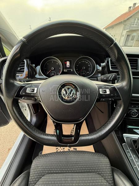 Volkswagen Golf 7 1.6tdi/PANO RAMA/DSG