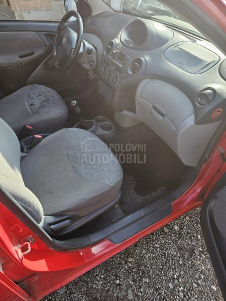 Toyota Yaris 1.0