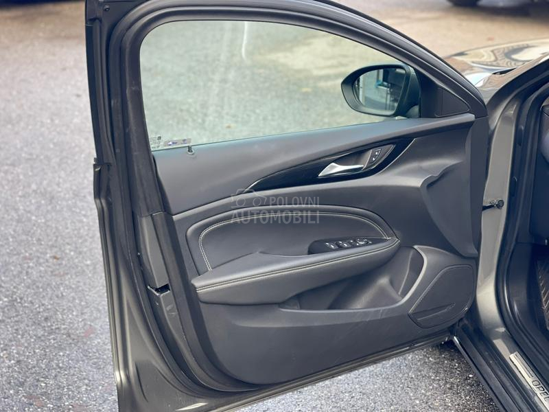 Opel Insignia F U L L