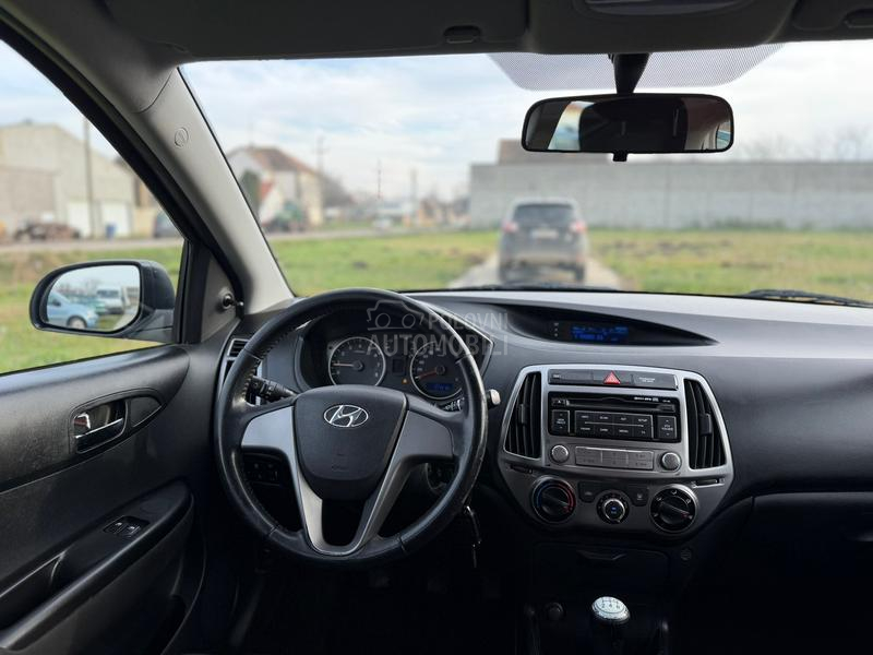 Hyundai i20 1.2i BlueDrive CH