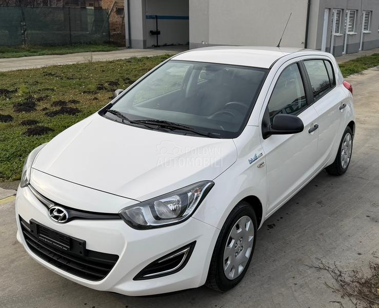 Hyundai i20 1.2i BlueDrive CH