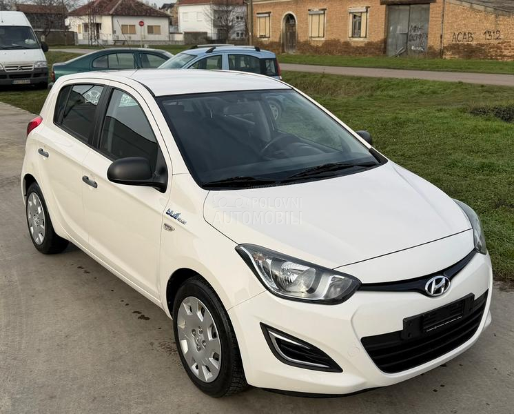 Hyundai i20 1.2i BlueDrive CH