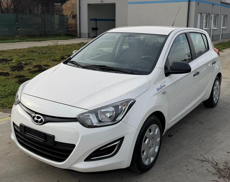 Hyundai i20 1.2i BlueDrive CH