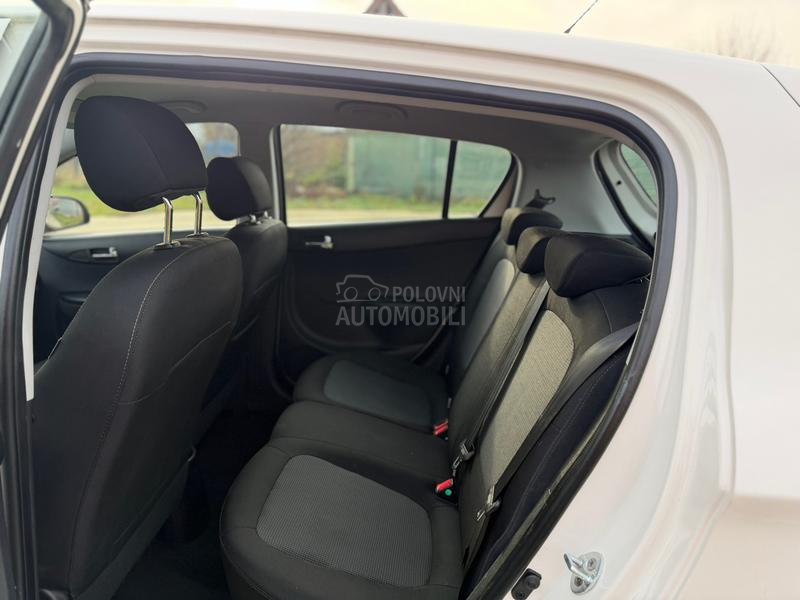 Hyundai i20 1.2i BlueDrive CH