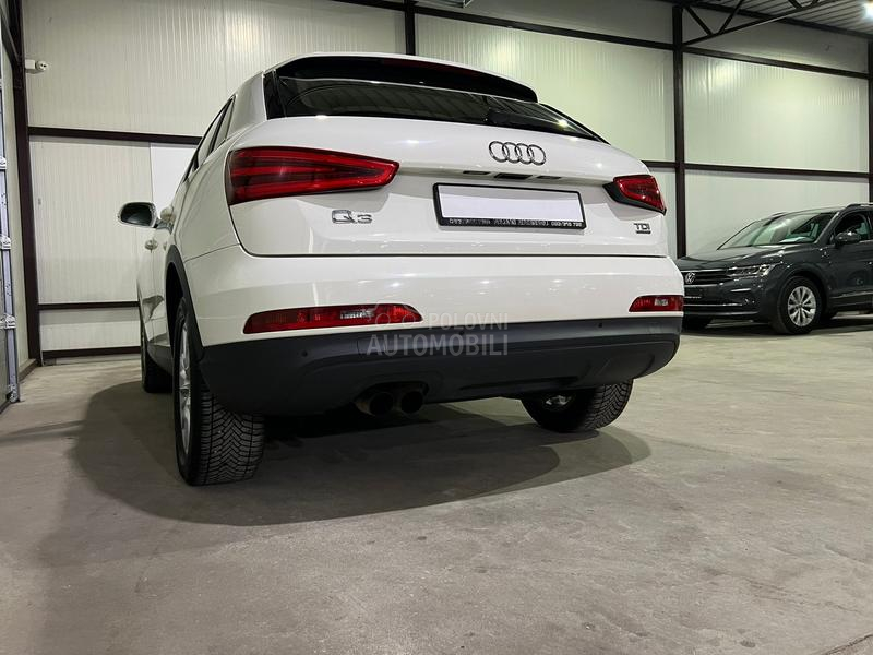 Audi Q3 2,0tdi sport line