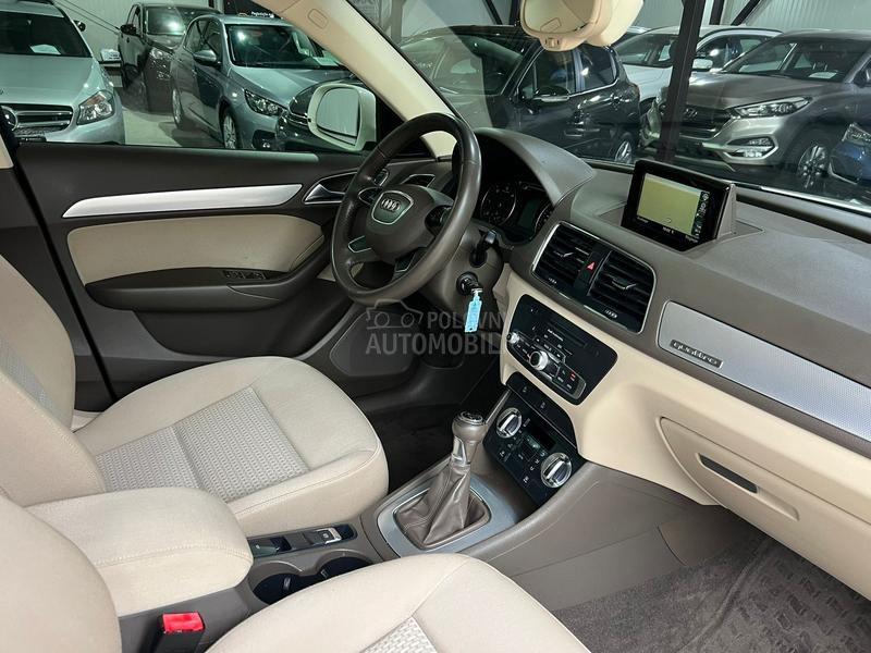 Audi Q3 2,0tdi sport line