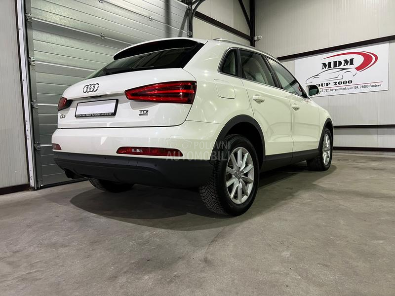 Audi Q3 2,0tdi sport line