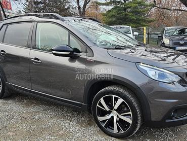 Peugeot 2008 GT-line , auto.