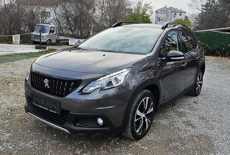 Peugeot 2008 GT-line , auto.