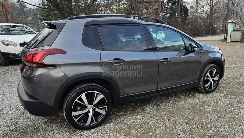 Peugeot 2008 GT-line , auto.
