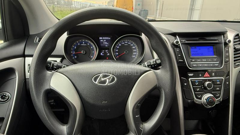 Hyundai i30 1.4 16V tng