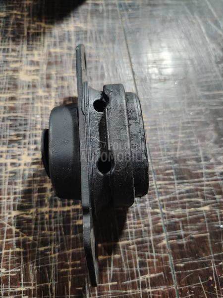 kugle i nosaxi motora