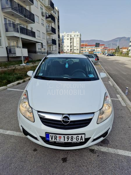 Opel Corsa D 