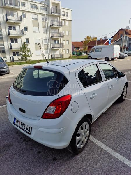 Opel Corsa D 