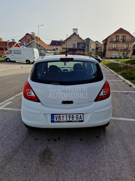 Opel Corsa D 
