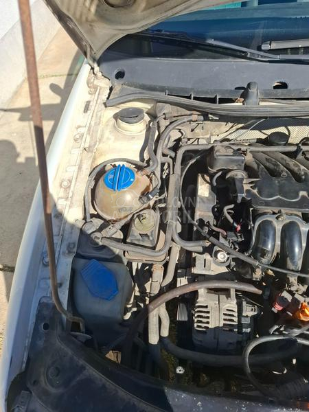 Škoda Octavia 1.6 i