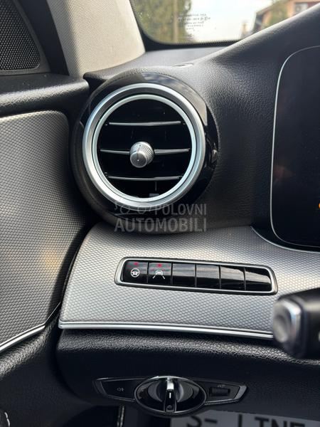 Mercedes Benz E 220 CDI VIRTU DISTRONIC