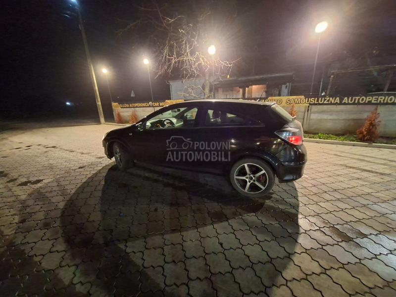 Opel Astra H 1.7