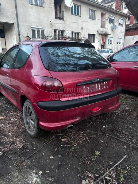 Peugeot 206 