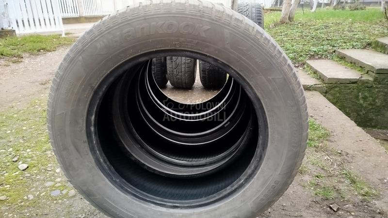Hankook 215/70 R16 Zimska