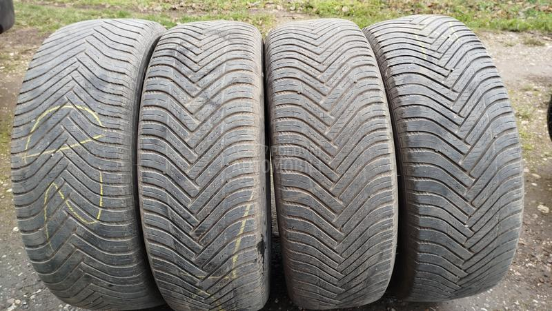Hankook 215/70 R16 Zimska