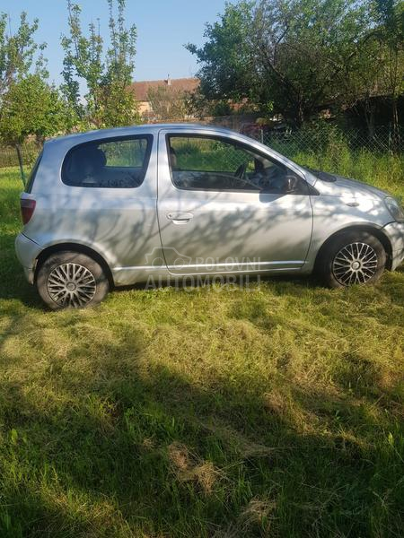 Toyota Yaris 1.0