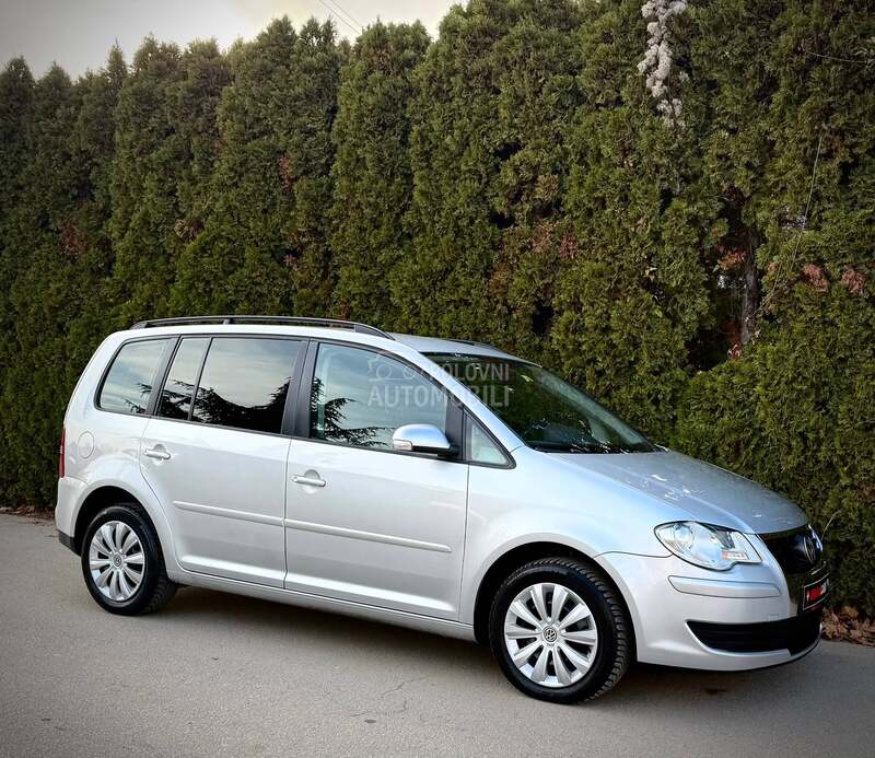 Volkswagen Touran CONCEPTLINE CH