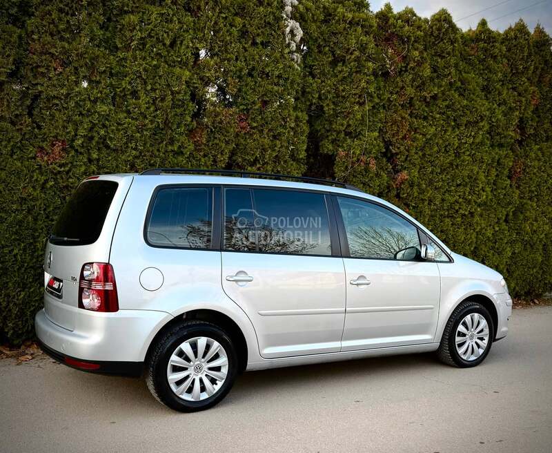 Volkswagen Touran CONCEPTLINE CH