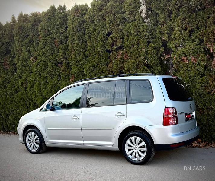 Volkswagen Touran CONCEPTLINE CH