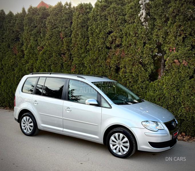 Volkswagen Touran CONCEPTLINE CH
