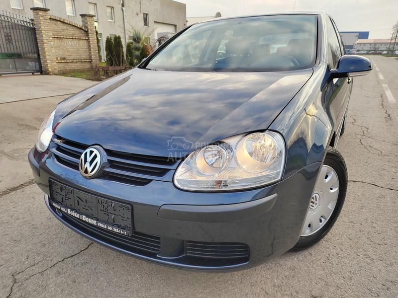 Volkswagen Golf 5 1,4i / 91700 k m /