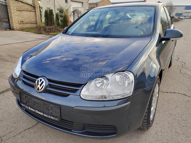 Volkswagen Golf 5 1,4i / 91700 k m /
