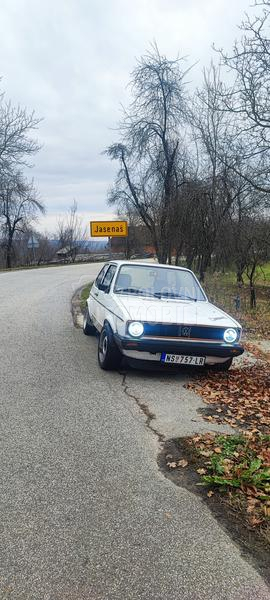 Volkswagen Golf 1 1.6D