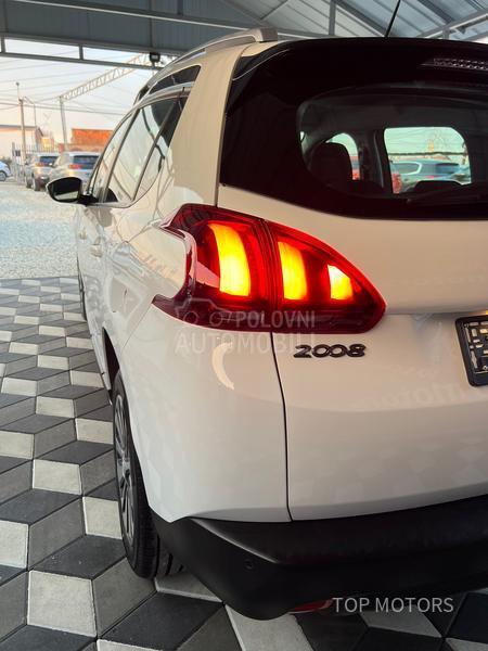 Peugeot 2008 1.6hdi/ AUTO-MATIK