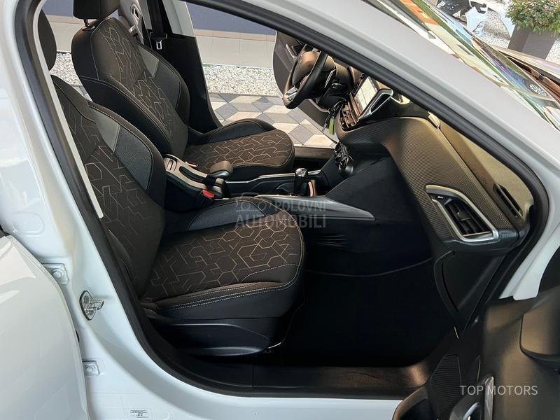 Peugeot 2008 1.6hdi/ AUTO-MATIK