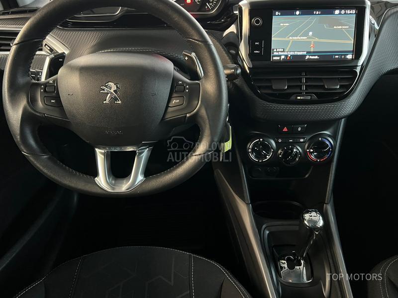 Peugeot 2008 1.6hdi/ AUTO-MATIK