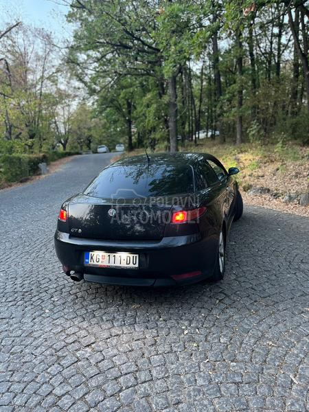 Alfa Romeo GT 
