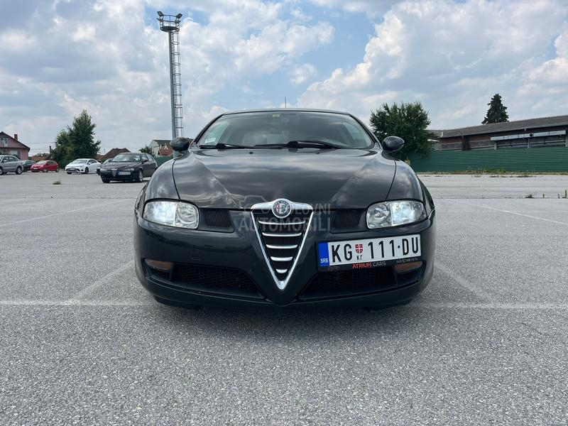 Alfa Romeo GT 