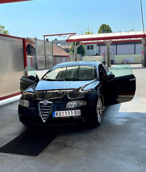 Alfa Romeo GT 